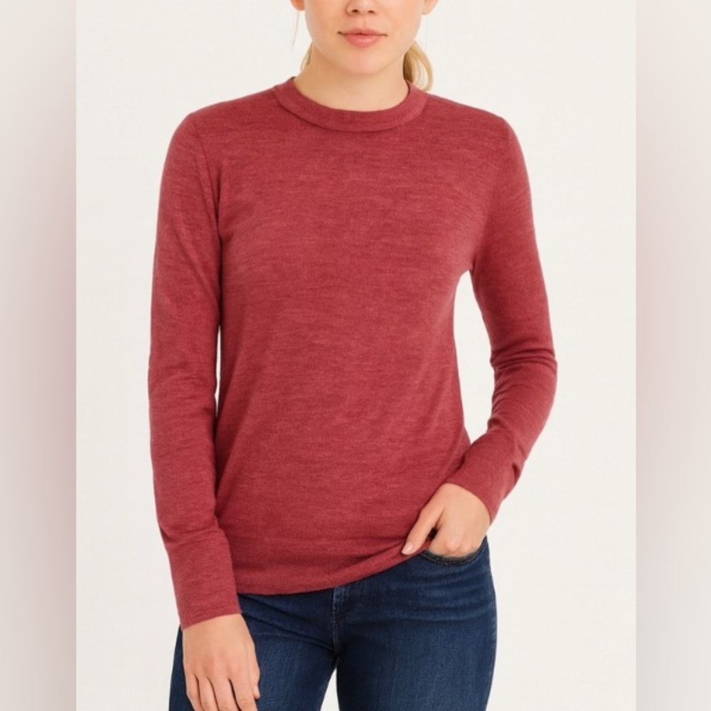 Club Monaco Mackenzie Merino Wool Crew Neck Sweater Small. S25